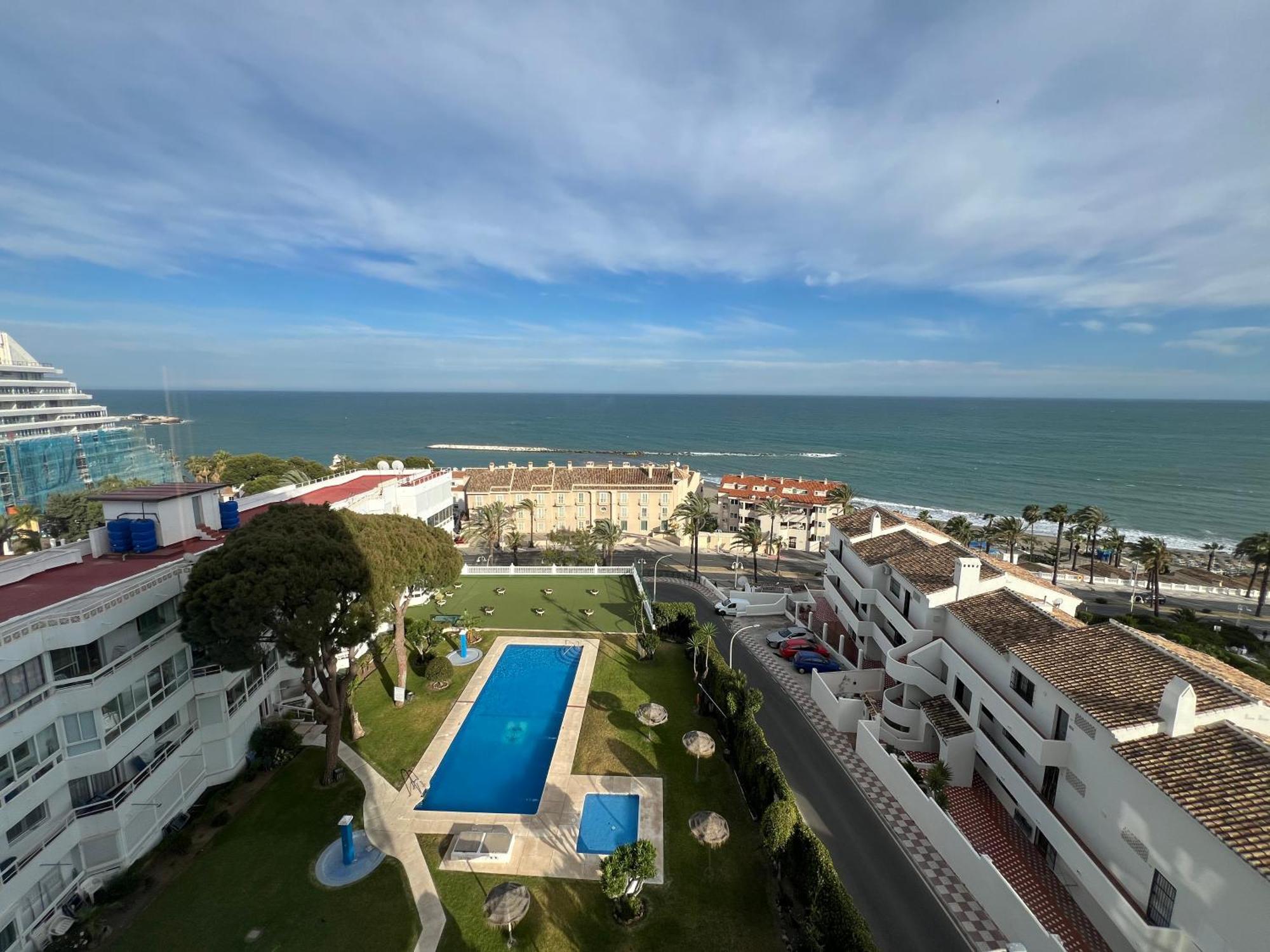 Ferienwohnung El Cisne En La Playa Benalmádena Exterior foto